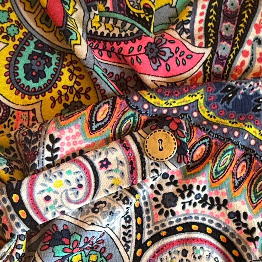 Honeyme Multicolor Paisley Top - Picture 5 of 5
